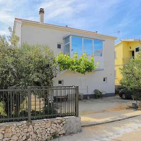 Apartamento With Parking Space Kanica, - 19716 Rogoznica (Sibenik-Knin)