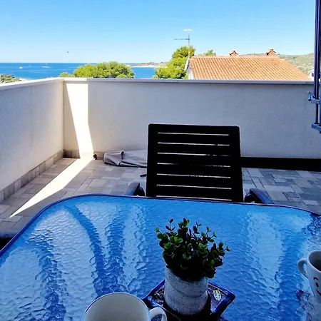 With Parking Space Kanica, - 19716 *